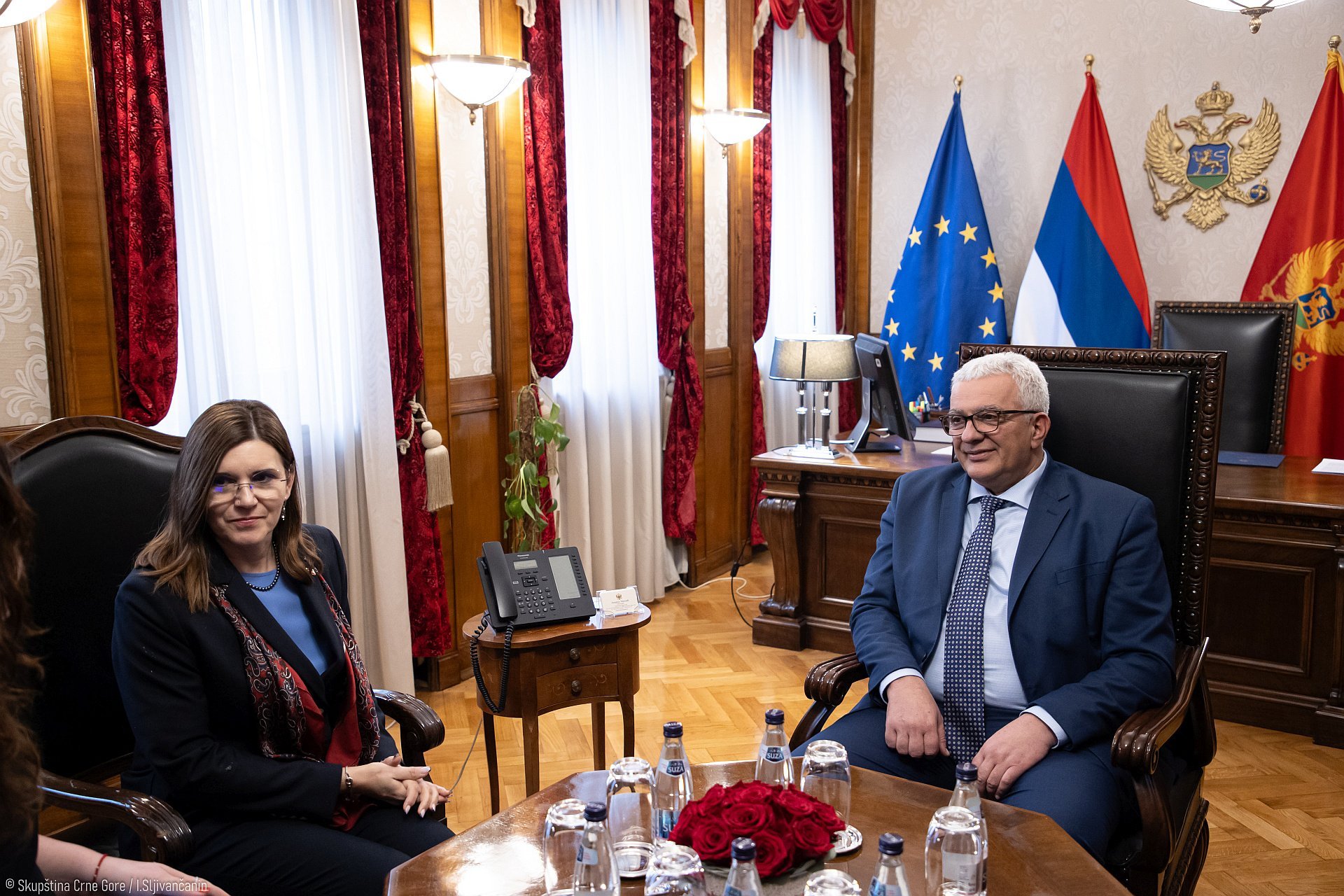 Popa: Mandić je birao zastave, očekujemo da nadležni organi djeluju ako je prekršen zakon