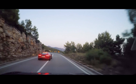 Pogledajte snimak iz komšiluka: Vožnja od koje se ledi krv u žilama
