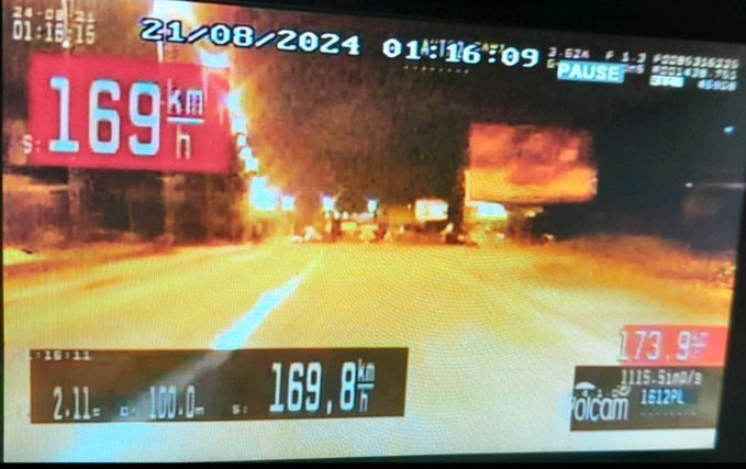 BP: Uhapšen tinejdžer, vozio 169 km/h kroz naselje