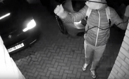 Brzinom svjetlosti - BMW ukraden za 20 sekundi