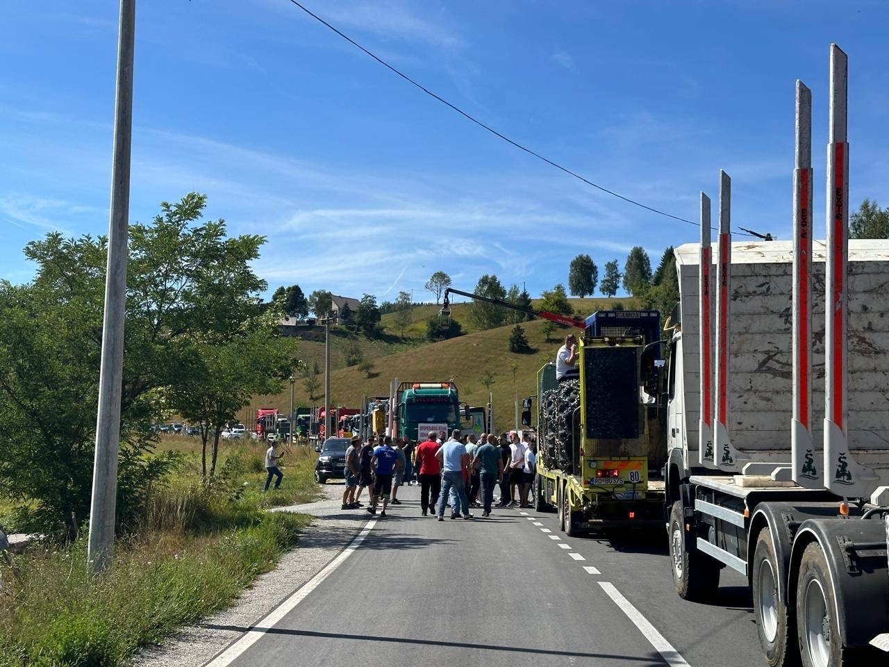 SEP: Uprava za šume da poništi štetan javni poziv i ne dopusti zatvaranje preduzeća na sjeveru