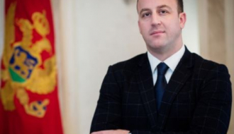 Nikolić: Puzajući udar