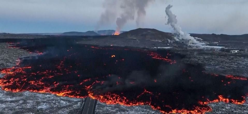 Još jedna erupcija vulkana na poluostrvu Rejkjanes, koji je spavao 800 godina