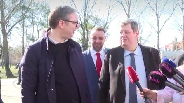 Vučić izviždan u Kovačici: Mene vole ljudi, to je čudo