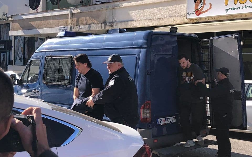 Bećirovići vrijeđali i omalovažavali i policajce u noći napada na Raičković