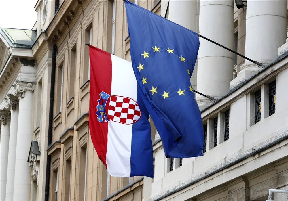 Hrvatska preporučuje građanima da odgode sva putovanja u Srbiju