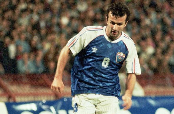 Dejo Savićević prije 30 godina: “Dijelim sobu s bratom i sanjam da odem u Zvezdu ili Hajduk”