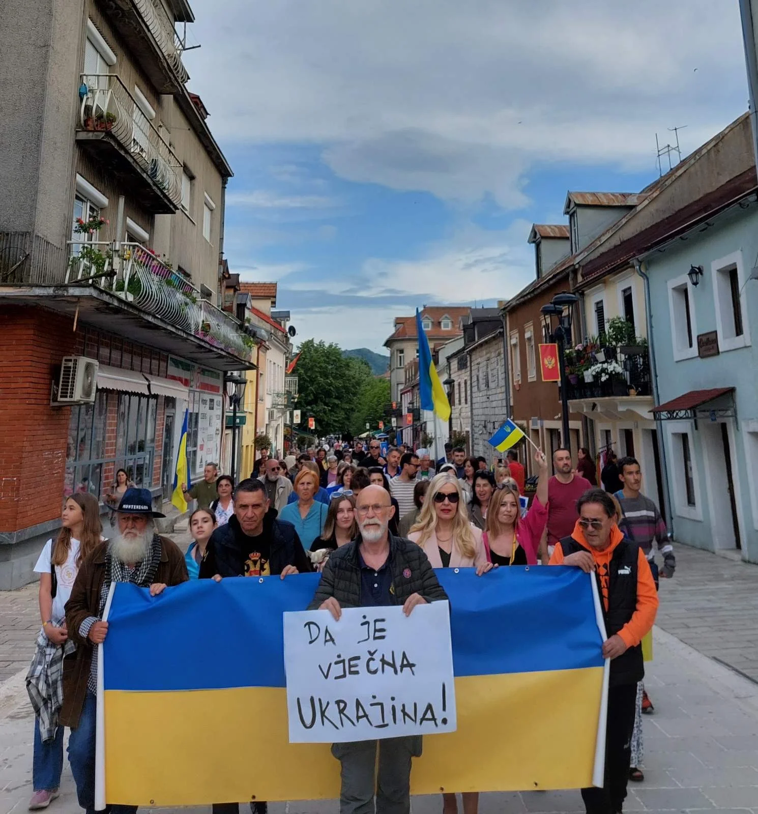 Na Cetinju će sjutra veče biti održana nova šetnja podrške Ukrajini, uz manifestaciju "Snaga u jedinstvu"