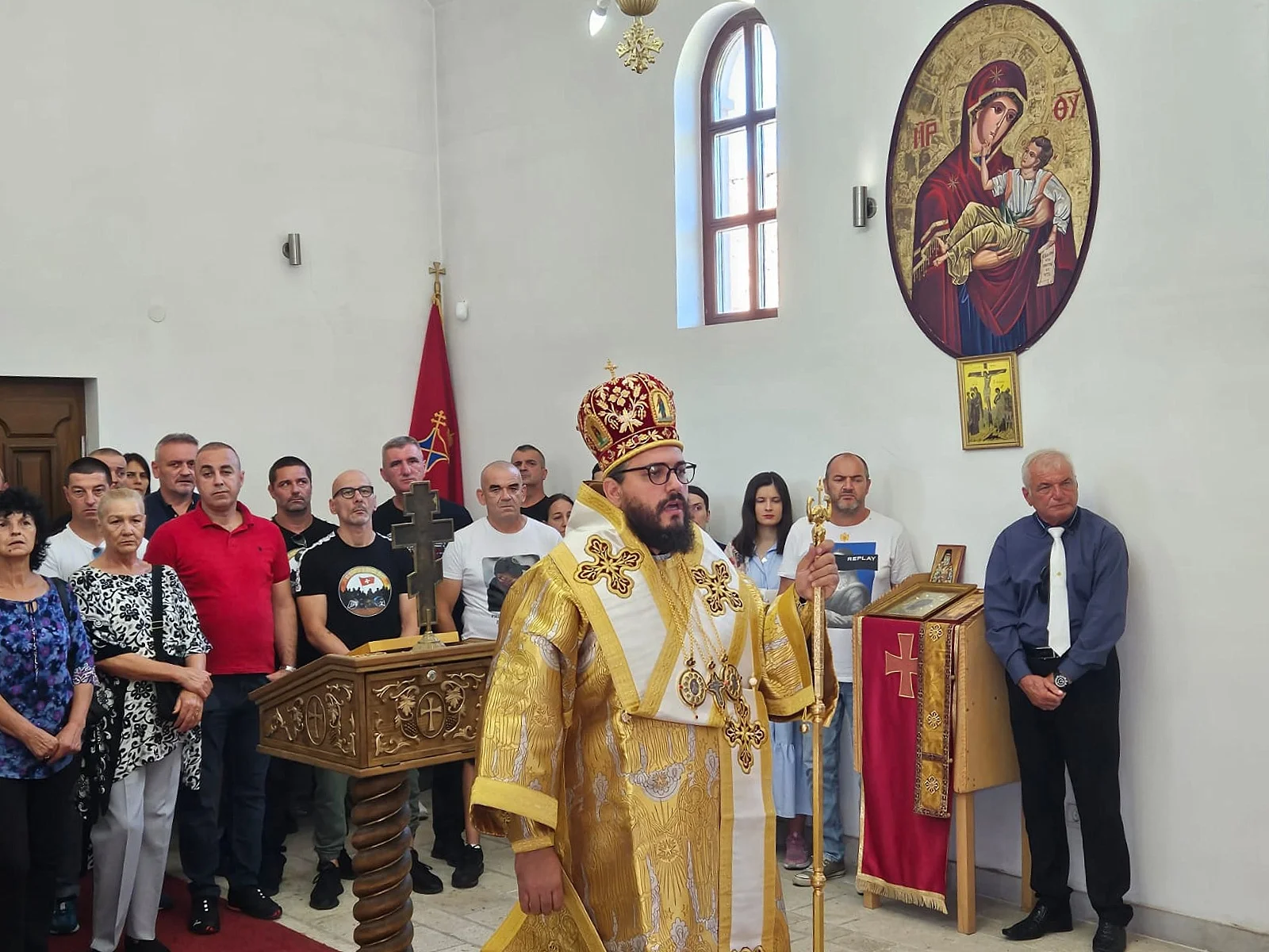 Hristos put, istina i život: Boris sa sveštenstvom služio liturgije u crkvama na Skadarskom jezeru i Cetinju