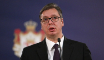 Vučić: Nećemo ići tenkovima na Crnu Goru