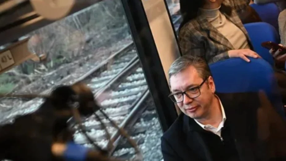 Vučić iz voza: Aktuelni protesti najprljavija obojena revolucija, finansirani spolja