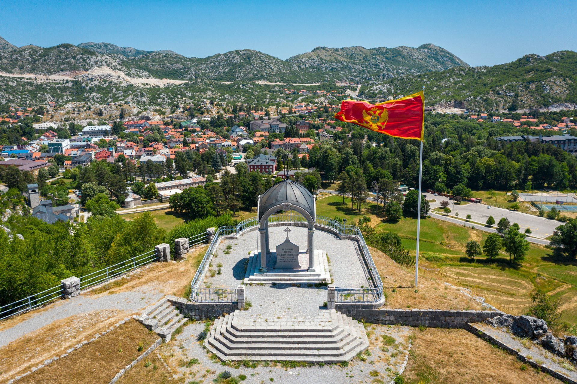 Festival rodoljubne poezije i umjetničkog programa "Iskra iz kamena" sjutra na Ljetnjoj pozornici