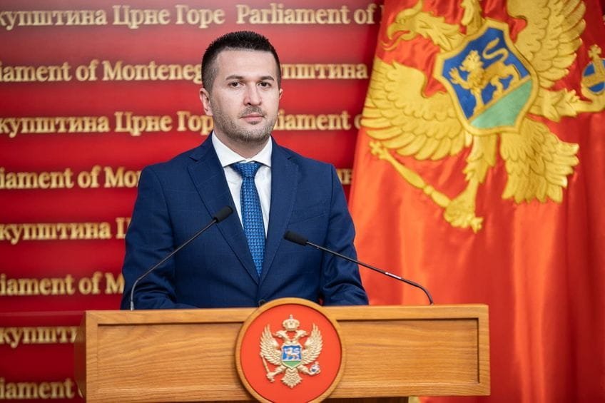 Pejović: "Poslanički klub PES je podržao rezoluciju o Jasenovcu i neće je povlačiti iz skupštinske procedure"