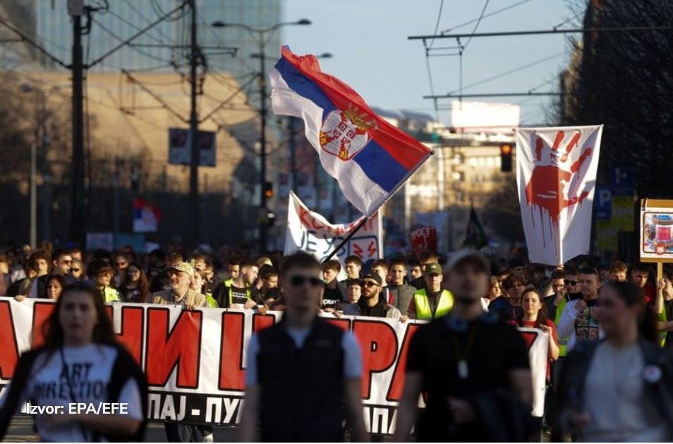 Škole u Srbiji i ove nedjelje bez normalne nastave: Čak i da smo razmišljali o povratku, poslije 15.03. se ne osjećamo bezbjedno