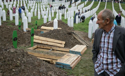 8372 nije broj, to je ime i prezime genocida