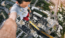 Selfimanija ubije pet puta više ljudi godišnje od napada ajkula