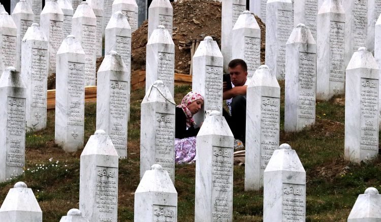 BiH: Podignuta optužnica zbog strijeljanja Bošnjaka nakon pada Srebrenice u julu 1995.