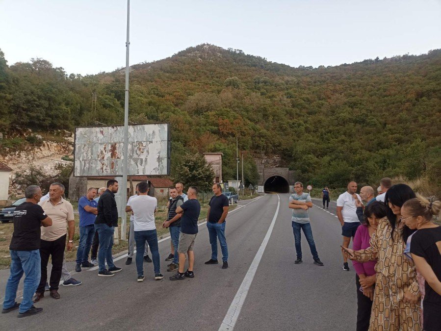 Mještani Kličeva i Straševine ponovo blokirali Budoš