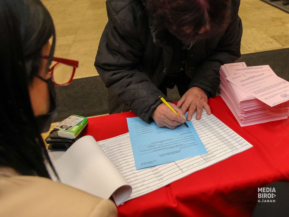 OIK: Do 19 sati glasalo 80,5 odsto birača; CEMI: Izlaznost 81,2 odsto