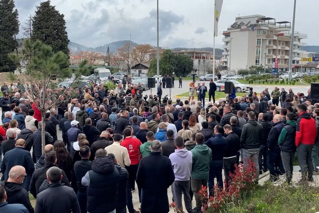 Kastrati: Ulcinj nije na prodaju; Nimanbegu: Pokoljenja ne bi oprostila izdavanje Velike plaže na 99 godina