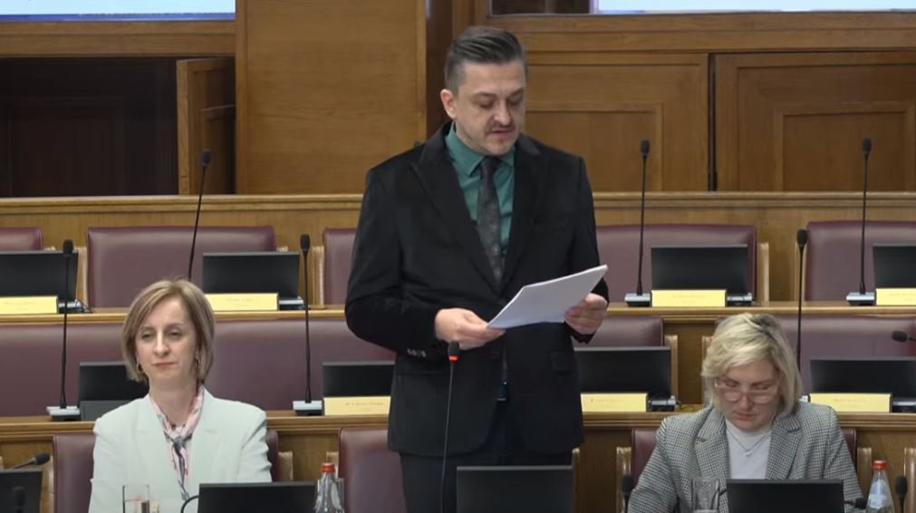 Vuković: Za otplatu duga u narednoj godini milijardu eura