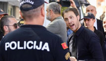 Uprava policije: Milačić i još četiri osobe privedene zbog narušavanja javnog reda i mira