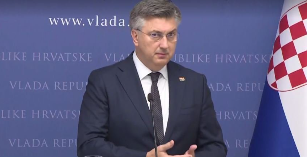 Plenković: Paket sankcija ostavlja vlastima Srbije 45 dana da riješe pitanje vlasništva u NIS-u