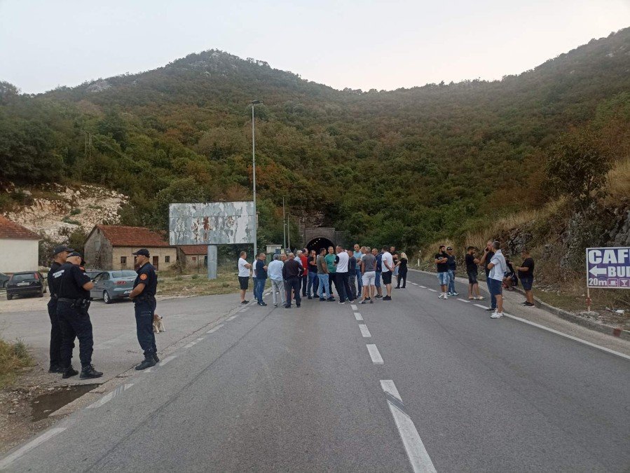 Zbog grita: Mještani Kličeva i Straševine blokirali tunel Budoš i kažu opet će