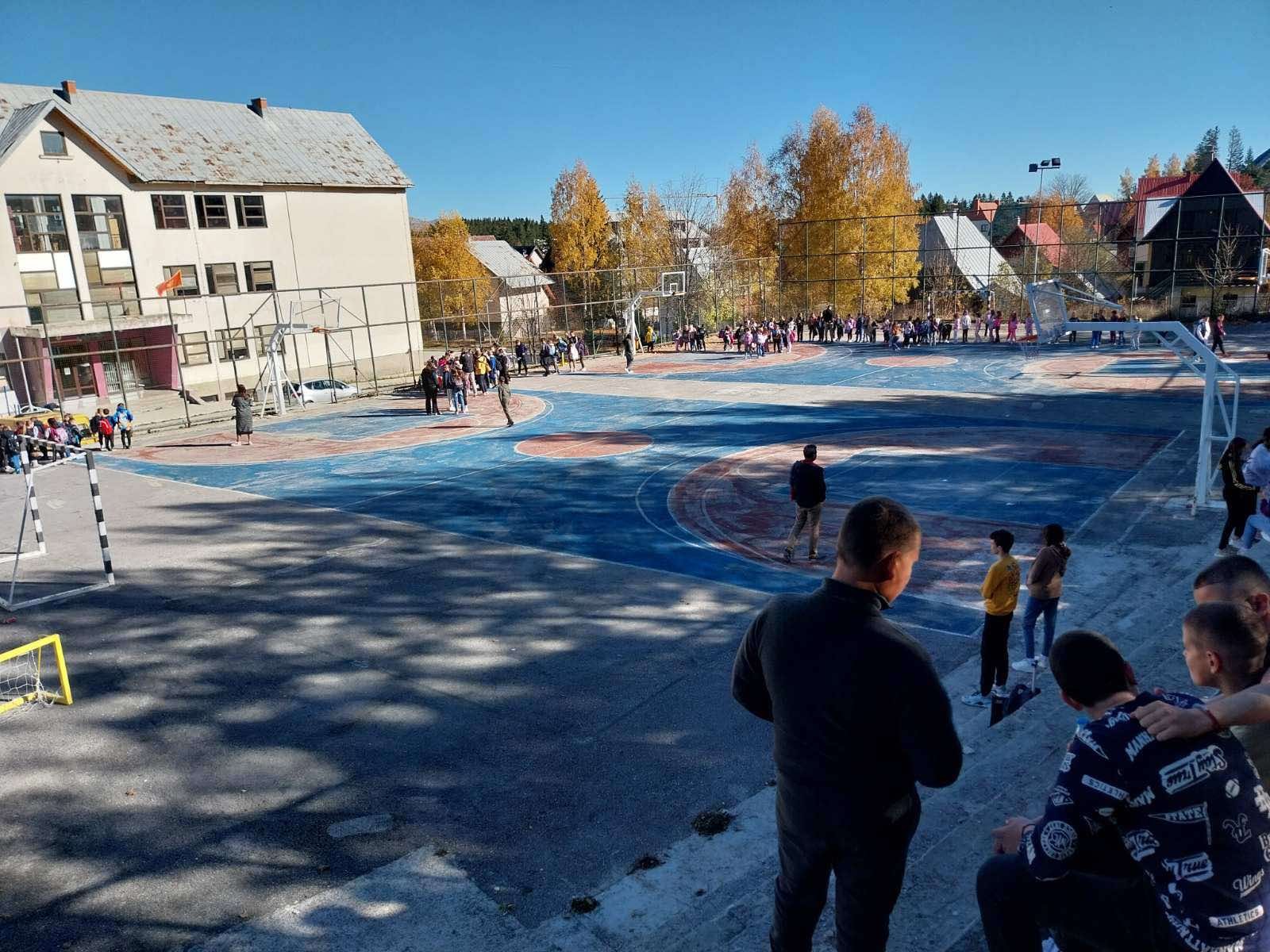 Dojava o bombi na Žabljaku lažna, đaci danas ipak bez nastave