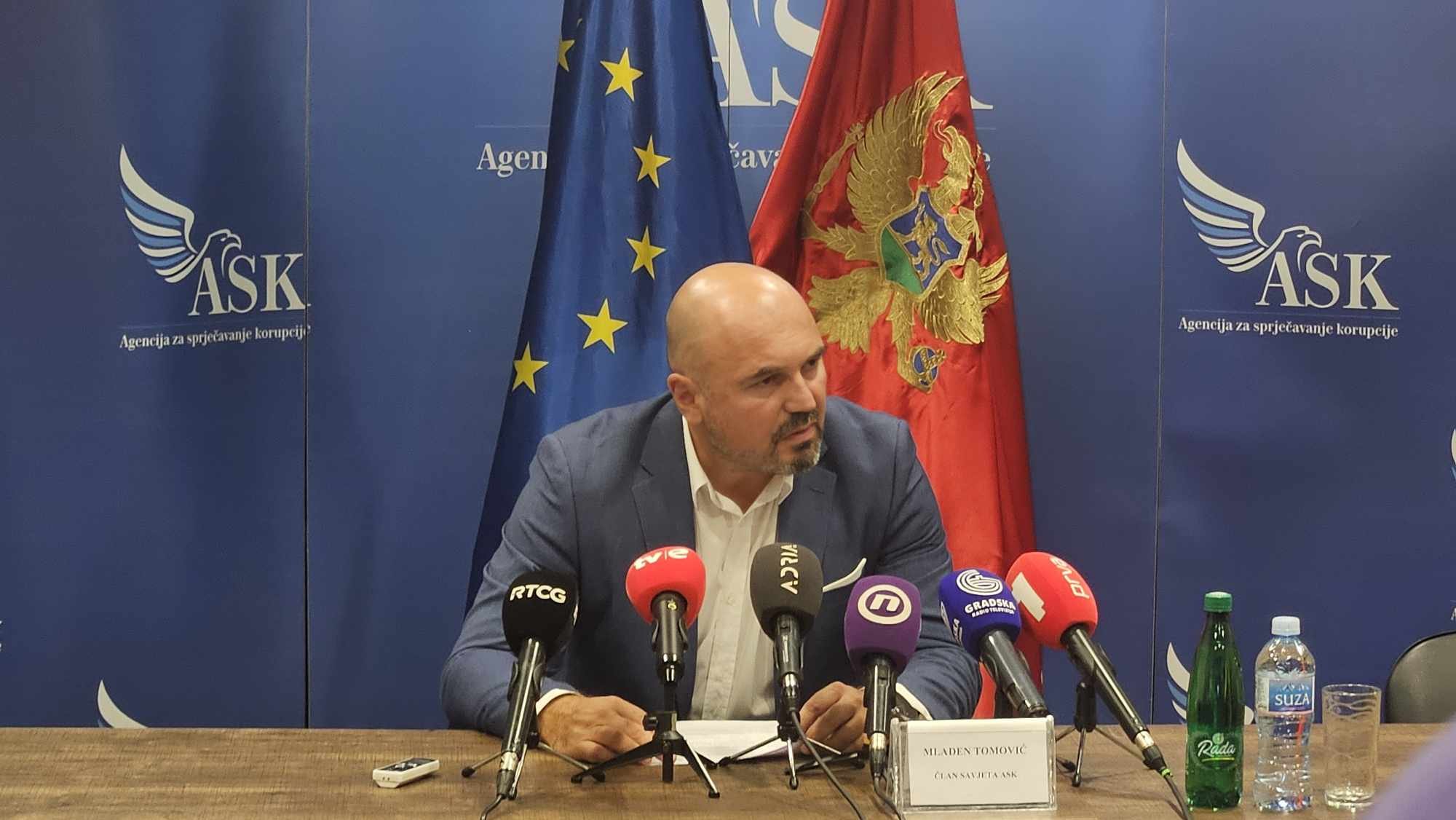 Tomović: Drakić najstariji službenik sa antikorupcijskim stažom