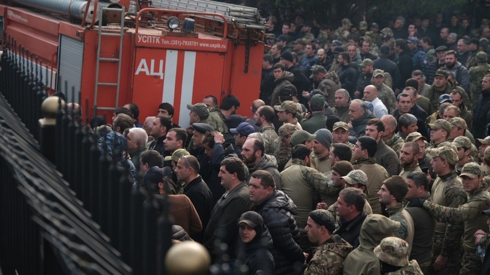 Predsjednik Abhazije 'spreman da podnese ostavku' ako demonstranti napuste parlament