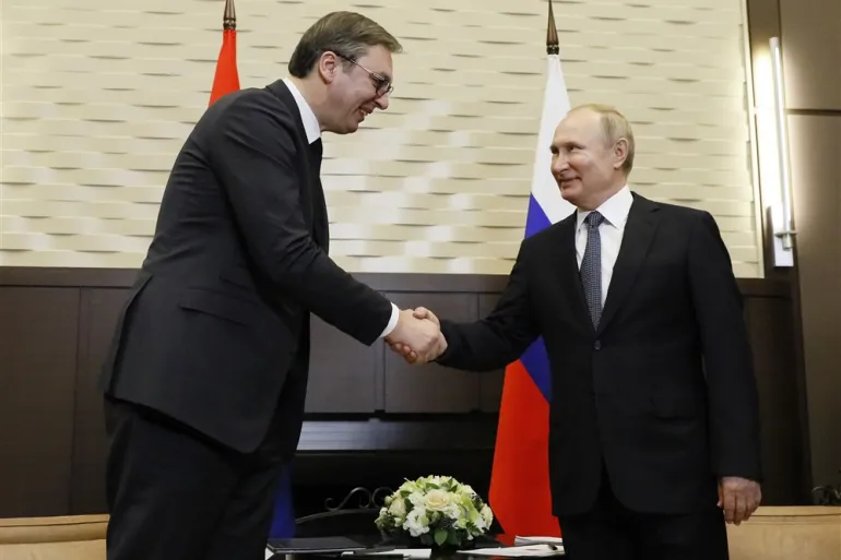 Vučićeva privrženost Putinu i nesporazumi sa svijetom