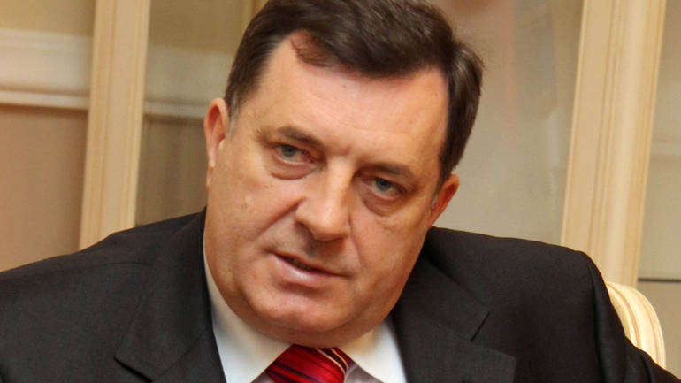 Čini li Dodik mentalni genocid nad djecom?