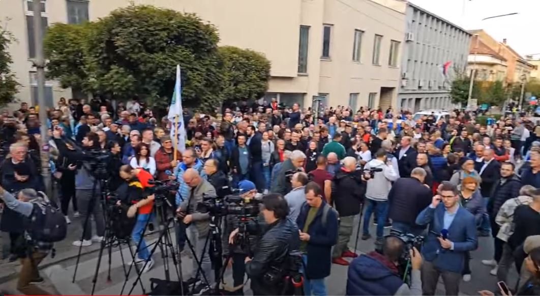 Protest protiv otvaranja rudnika litijuma na zapadu Srbije, najavljene blokade