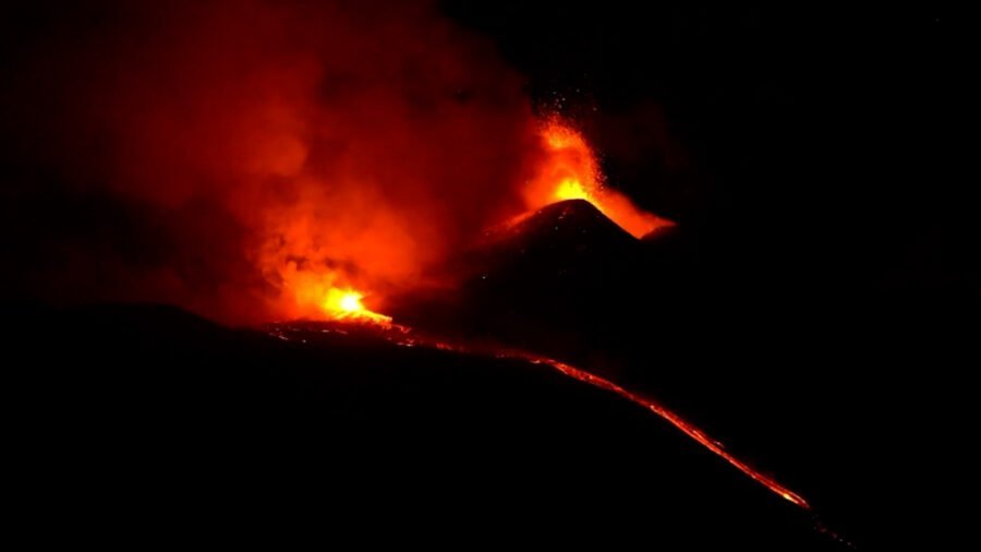 Otkazani letovi zbog erupcije vulkana na Novom Zelandu