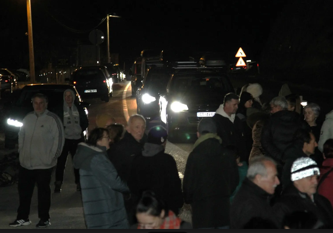 FOTO Pogledajte blokadu Cetinjana na Kruševom ždrijelu