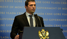 Janović čestitao mladim karatistima osvojene medalje